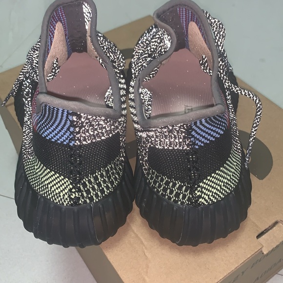 adidas gazelle silver green womens Yeezy Boost 350 V2 “Yecheil Reflective” – kicksby3y main image 1